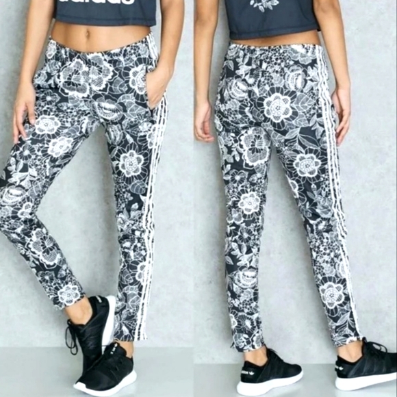 ADIDAS x FARM Rio Florido Black White 2018 Ltd Ed Lace Webs Track Leggings XS - Picture 1 of 14